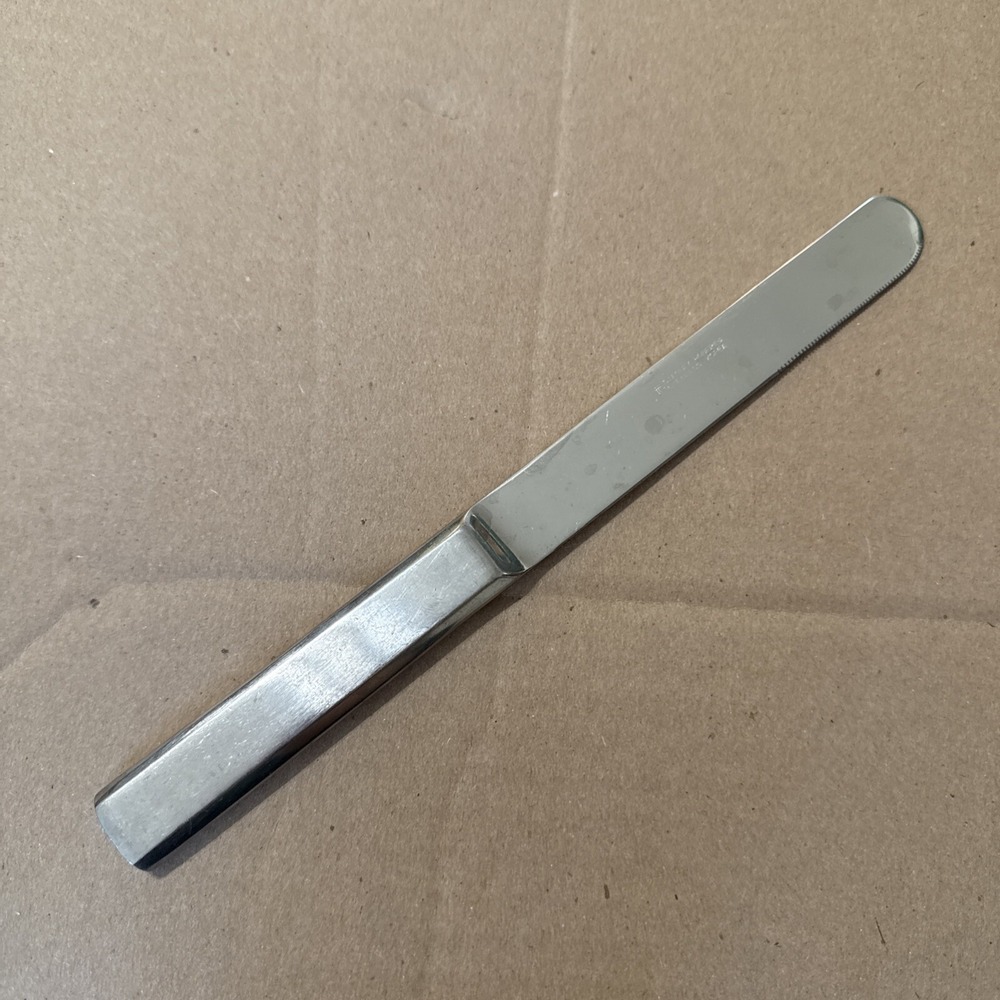 Oblique Dinner‎ Knife Large Stanley Roberts Stainless Flatware Korea 9 1/4"